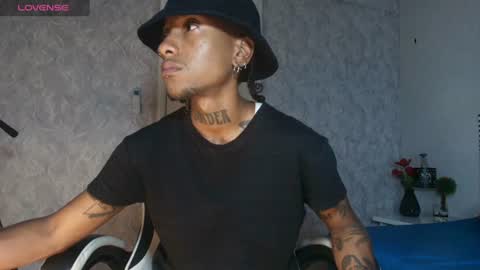 jhonymiller online show from June 24, 2026, 10:53 pm