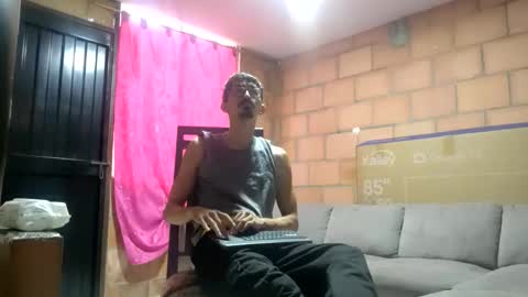 Jhosuamoore  online show from June 4, 2026, 12:33 pm