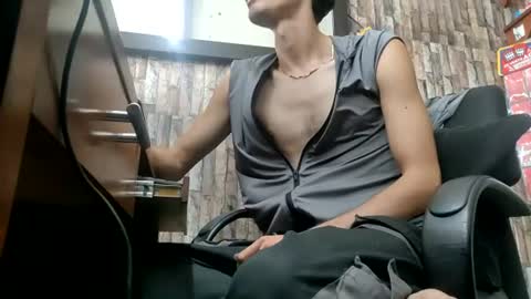 Jhosuamoore  online show from July 18, 2026, 3:05 pm