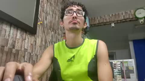 Jhosuamoore  online show from July 25, 2026, 12:42 am