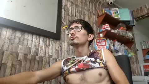 Jhosuamoore  online show from July 25, 2026, 12:47 pm