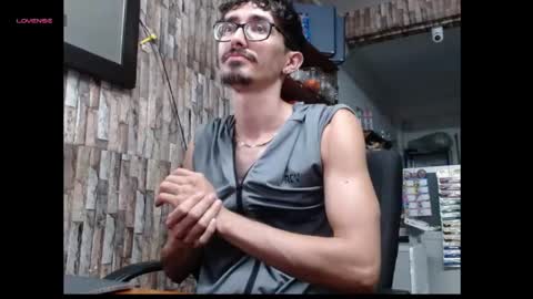 jhosuamoore2 online show from June 5, 2026, 12:39 am