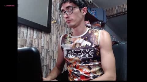 jhosuamoore2 online show from July 10, 2026, 12:37 am