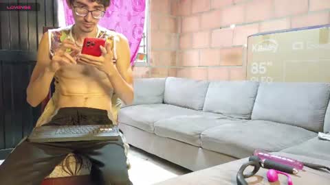 jhosuamoore2 online show from July 22, 2026, 12:19 pm