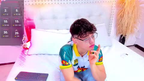 jhoumod_21 online show from November 27, 2025, 3:08 am