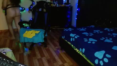 Jhulia online show from December 18, 2024, 10:24 pm