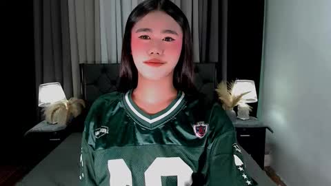 Snapshot of jhuliana_and_charles_room chatting on March 16, 2026, 4:55 pm jhuliana_and_charles_room online show from March 16, 2026, 4:55 pm