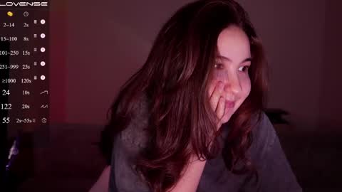 jia_lisaa online show from June 2, 2026, 11:34 am