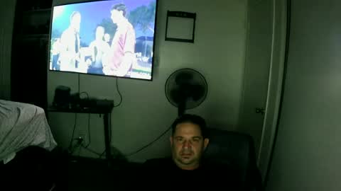 Snapshot of jiggity73 chatting on June 17, 2026, 2:47 am jiggity73 online show from June 17, 2026, 2:47 am