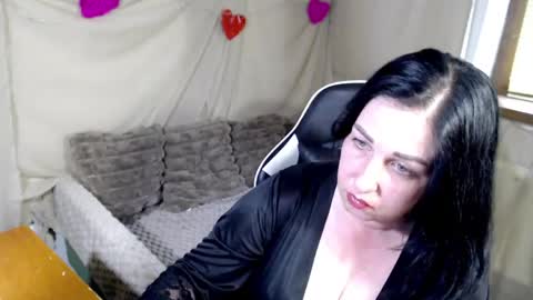 Snapshot of jill_stevens chatting on June 7, 2026, 1:48 pm Jill online show from June 7, 2026, 1:48 pm