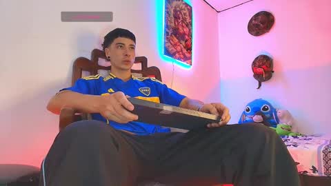 Jimm  Independent Model  online show from March 24, 2026, 12:04 am