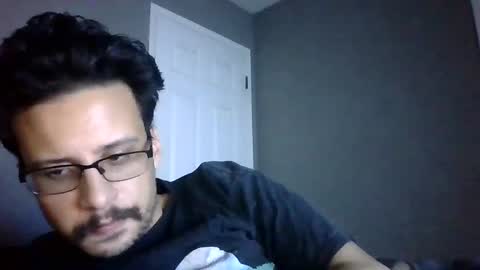 Snapshot of jimmac98 chatting on January 7, 2025, 12:41 pm james online show from January 7, 2025, 12:41 pm