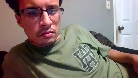 Snapshot of jimmac98 chatting on January 9, 2025, 6:17 am james online show from January 9, 2025, 6:17 am