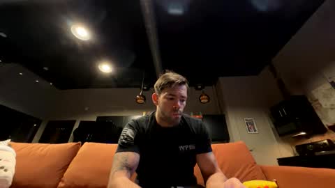 Snapshot of jimmy_chester chatting on December 7, 2024, 9:22 pm Julian Brady online show from December 7, 2024, 9:22 pm