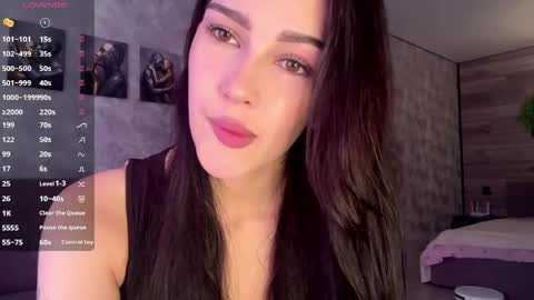 Kate online show from June 5, 2026, 12:33 pm