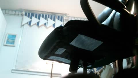 Snapshot of jimsundies chatting on February 15, 2026, 4:09 am jimwellhung online show from February 15, 2026, 4:09 am