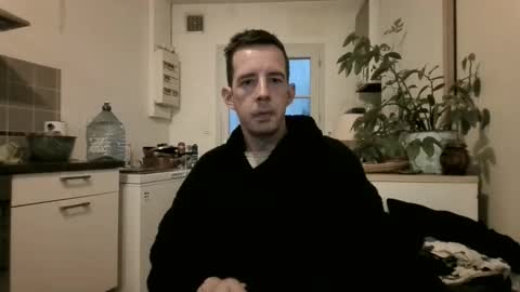 jin16000 online show from April 17, 2026, 4:59 am