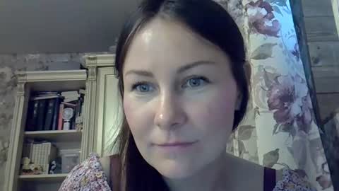 Snapshot of jina_joy chatting on July 17, 2026, 10:11 am jina_joy online show from July 17, 2026, 10:11 am