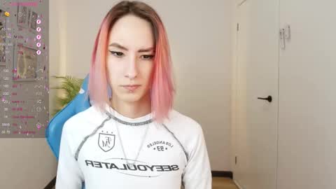 jinx_boom online show from February 23, 2025, 8:28 am