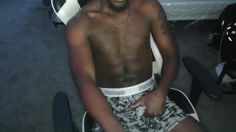 Jinxbear1 online show from February 9, 2025, 5:50 am