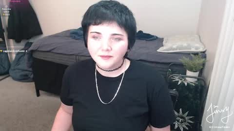 Snapshot of jinxyfawn chatting on May 26, 2026, 3:35 am jinxyfawn online show from May 26, 2026, 3:35 am