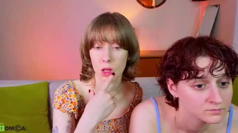 Snapshot of jitoon_exe chatting on November 2, 2025, 2:30 pm Hey Guys We are Julia ginger Tina brunette online show from November 2, 2025, 2:30 pm