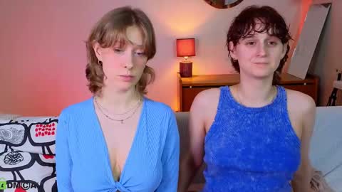 Snapshot of jitoon_exe chatting on November 22, 2025, 11:42 am Hey Guys We are Julia ginger Tina brunette online show from November 22, 2025, 11:42 am