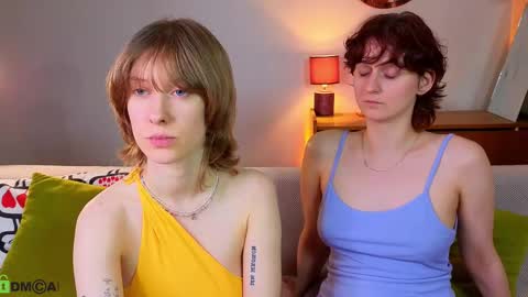 Snapshot of jitoon_exe chatting on November 29, 2025, 3:15 pm Hey Guys We are Julia ginger Tina brunette online show from November 29, 2025, 3:15 pm