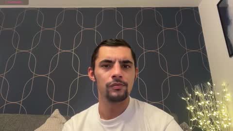 Snapshot of jjaysond chatting on November 17, 2025, 10:48 pm Jayson D online show from November 17, 2025, 10:48 pm