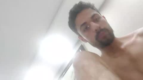 Snapshot of jjj963733 chatting on January 9, 2026, 7:04 pm jjj963733 online show from January 9, 2026, 7:04 pm