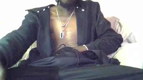 Snapshot of jkings_ chatting on June 18, 2026, 11:14 am King online show from June 18, 2026, 11:14 am