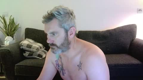 Jay online show from December 14, 2025, 7:07 pm