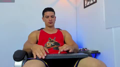 IGJmortton online show from October 4, 2025, 11:52 am