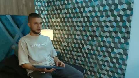 Snapshot of joaho_fernandez chatting on May 10, 2026, 9:31 pm Joao online show from May 10, 2026, 9:31 pm