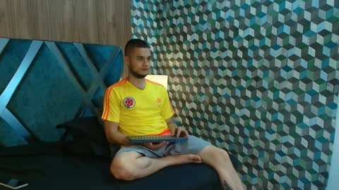 Snapshot of joaho_fernandez chatting on May 13, 2026, 10:06 pm Joao online show from May 13, 2026, 10:06 pm