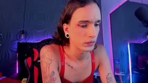 Snapshot of joaisaza chatting on January 18, 2025, 10:17 am Joa Isaza online show from January 18, 2025, 10:17 am