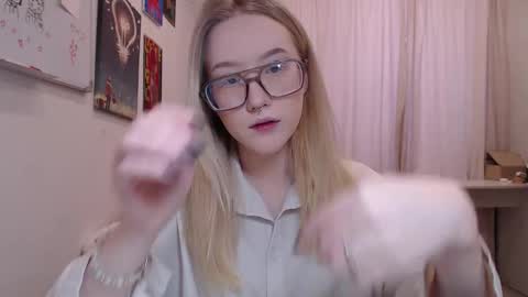 joan_kiss online show from February 14, 2026, 10:56 am