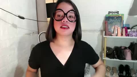 Joana online show from February 12, 2025, 11:30 pm