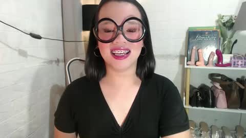 Joana online show from March 10, 2025, 7:21 am