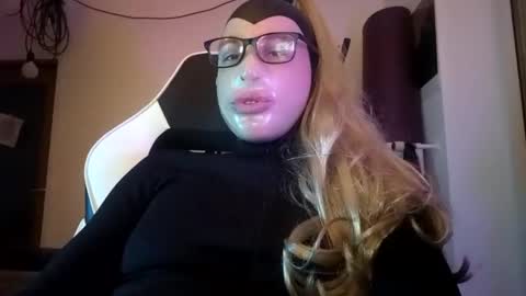 The sweetest toy online show from March 3, 2025, 11:24 pm