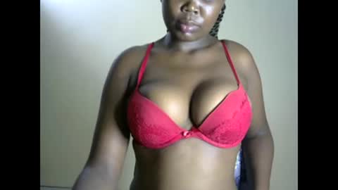 Snapshot of joankein_255 chatting on February 15, 2025, 9:49 am varl online show from February 15, 2025, 9:49 am