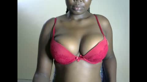 Snapshot of joankein_255 chatting on February 16, 2025, 11:49 am varl online show from February 16, 2025, 11:49 am