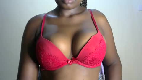 Snapshot of joankein_255 chatting on February 21, 2025, 10:26 pm varl online show from February 21, 2025, 10:26 pm