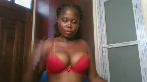 Snapshot of joankein_255 chatting on October 13, 2025, 1:44 pm varl online show from October 13, 2025, 1:44 pm