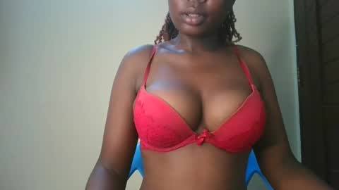 Snapshot of joankein_255 chatting on May 3, 2026, 5:52 pm varl online show from May 3, 2026, 5:52 pm