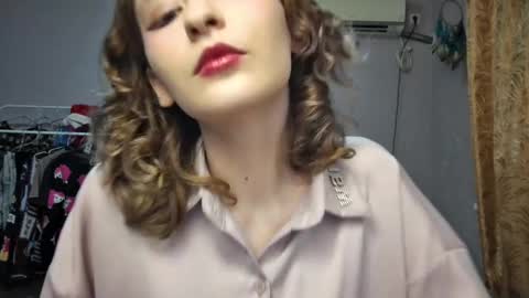 Joannatompson online show from January 24, 2025, 2:18 am