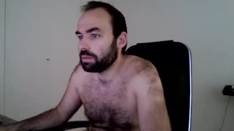Snapshot of joaodias_18 chatting on April 13, 2026, 12:21 pm joaodias_18 online show from April 13, 2026, 12:21 pm