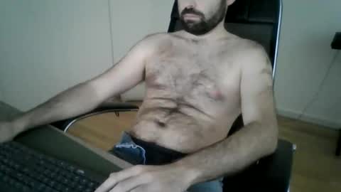 Snapshot of joaodias_18 chatting on May 8, 2026, 5:07 pm joaodias_18 online show from May 8, 2026, 5:07 pm