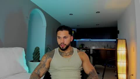 joe_esthetic online show from February 11, 2025, 11:22 pm