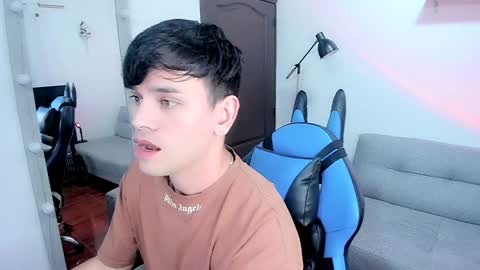 Snapshot of joe_jhonson chatting on January 26, 2025, 5:23 am joe jhonson online show from January 26, 2025, 5:23 am